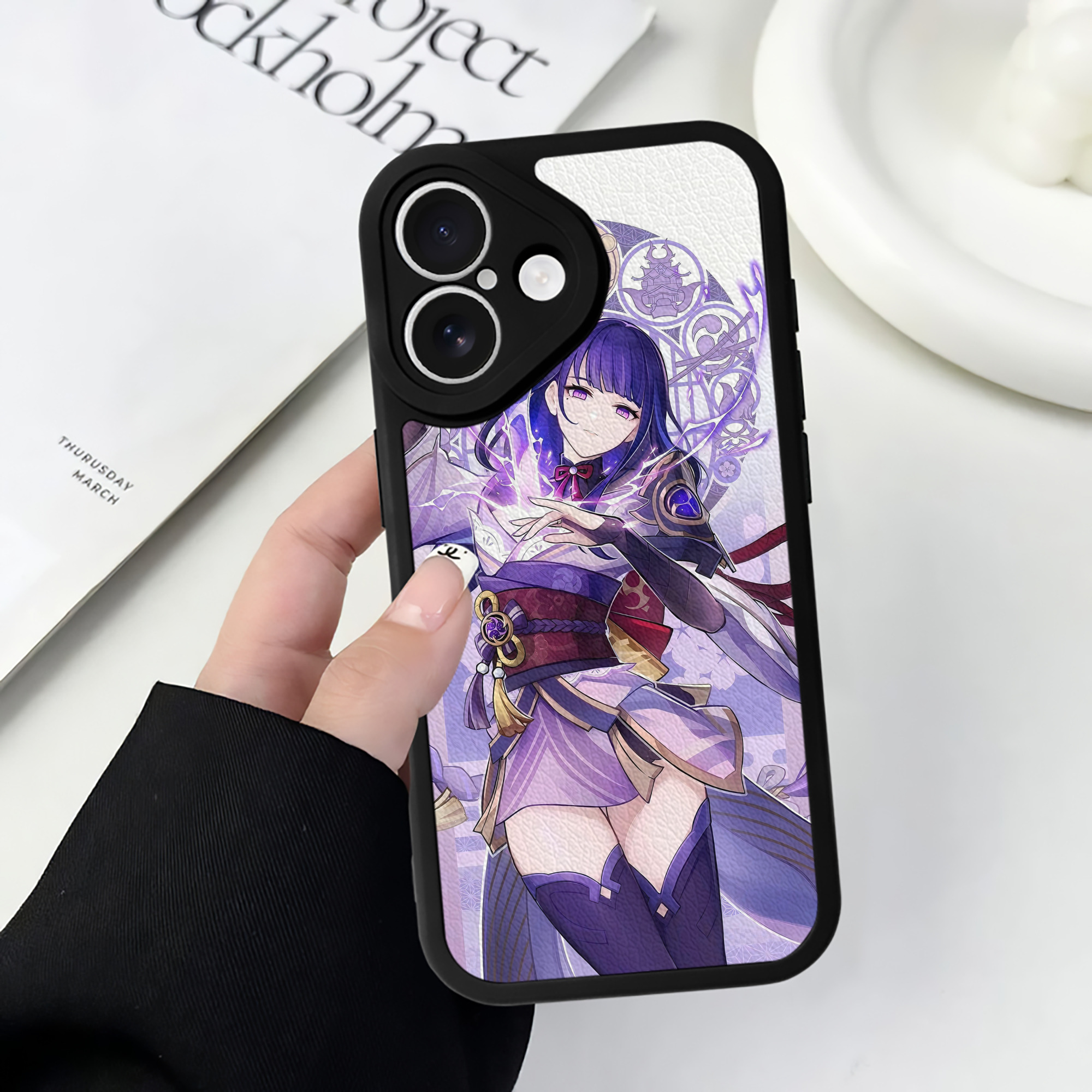 げんし神 genshin 【iPhone 16シリーズ対応】シリコンスマホケース（レザー調） 材質：シリコン